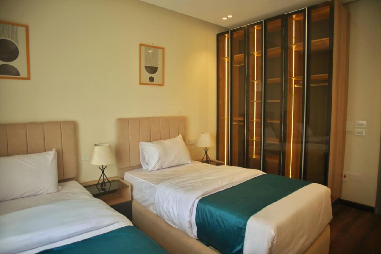 Settle Festival Villa *